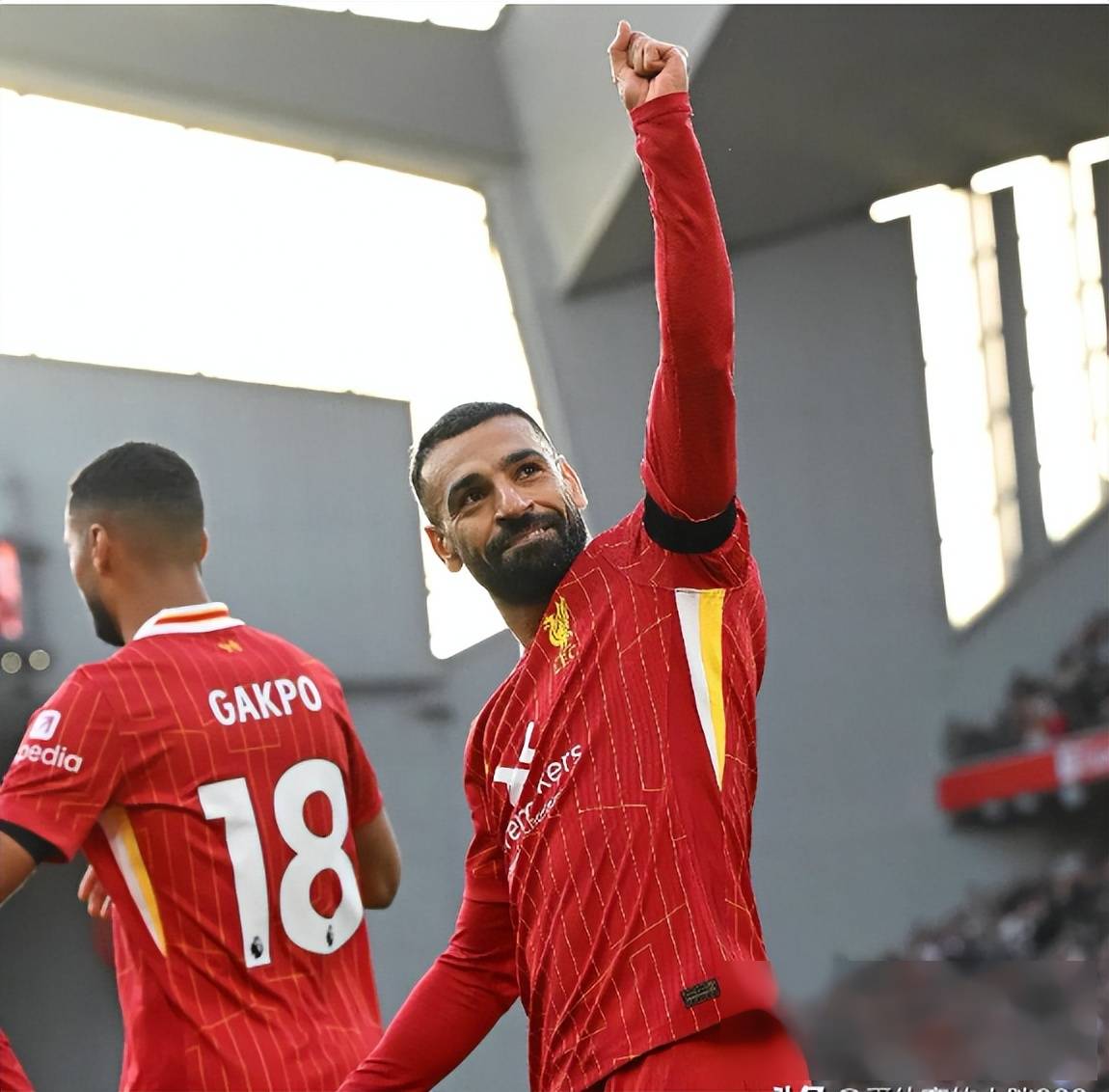 利物浦客场大胜狼队，继续领跑积分榜的简单介绍