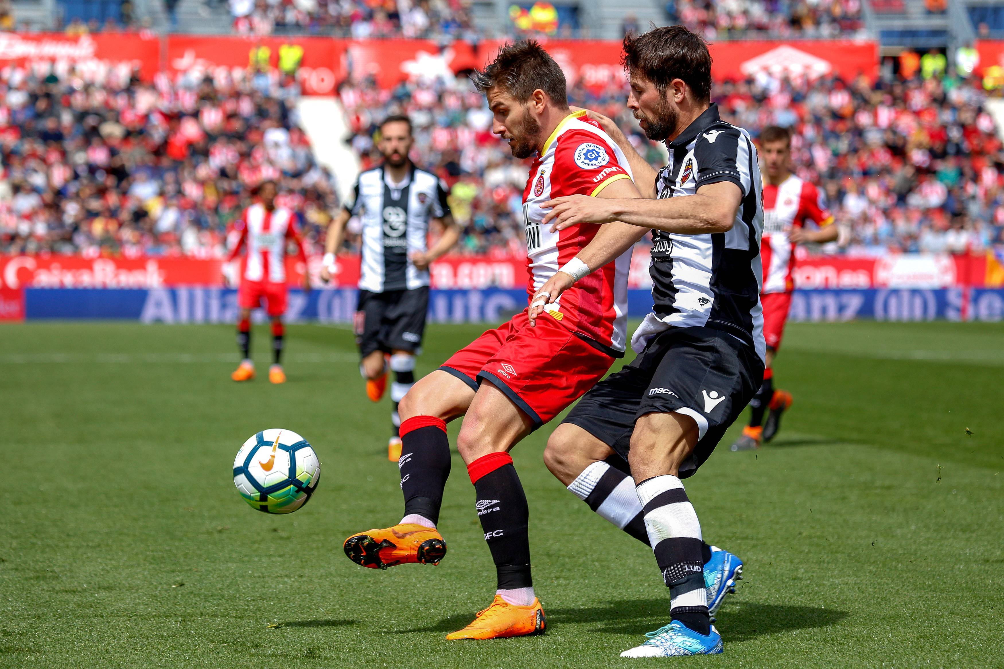 包含罗马球队备战下一场比赛,锁定战术的词条 包含罗马球队备战下一场比赛,锁定战术的词条