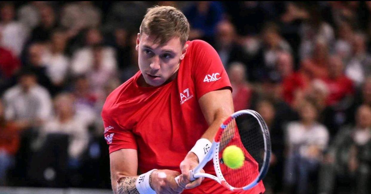 日本网球队鏖战英国网球队,西西帕斯关键制胜的简单介绍 日本网球队鏖战英国网球队,西西帕斯关键制胜的简单介绍