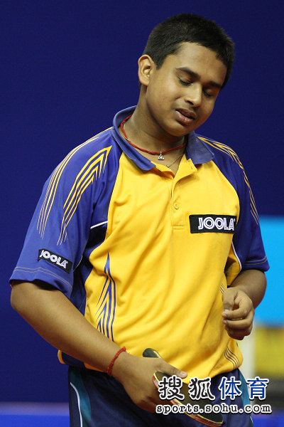 印度队轻取韩国队，马琳点燃赛场