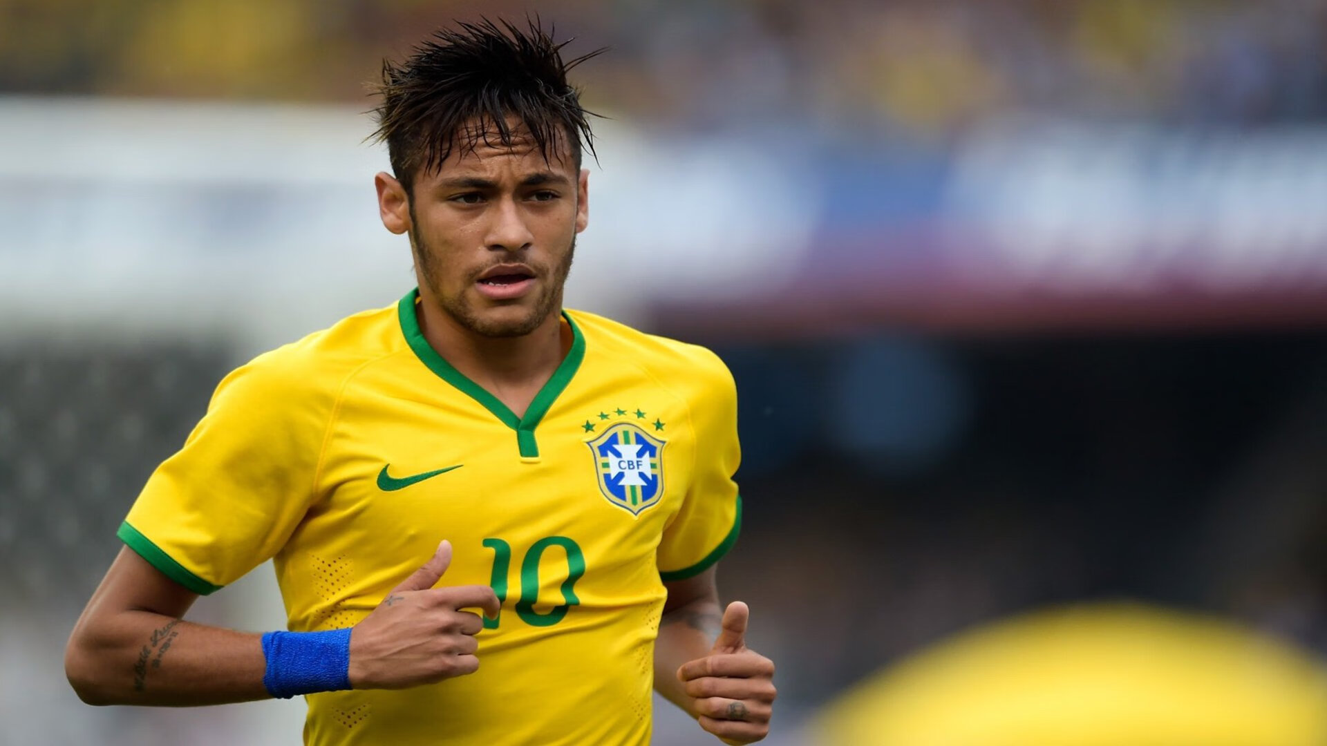 钢铁壁垒与智慧交响—阿坎吉的欧冠淘汰赛统治之夜